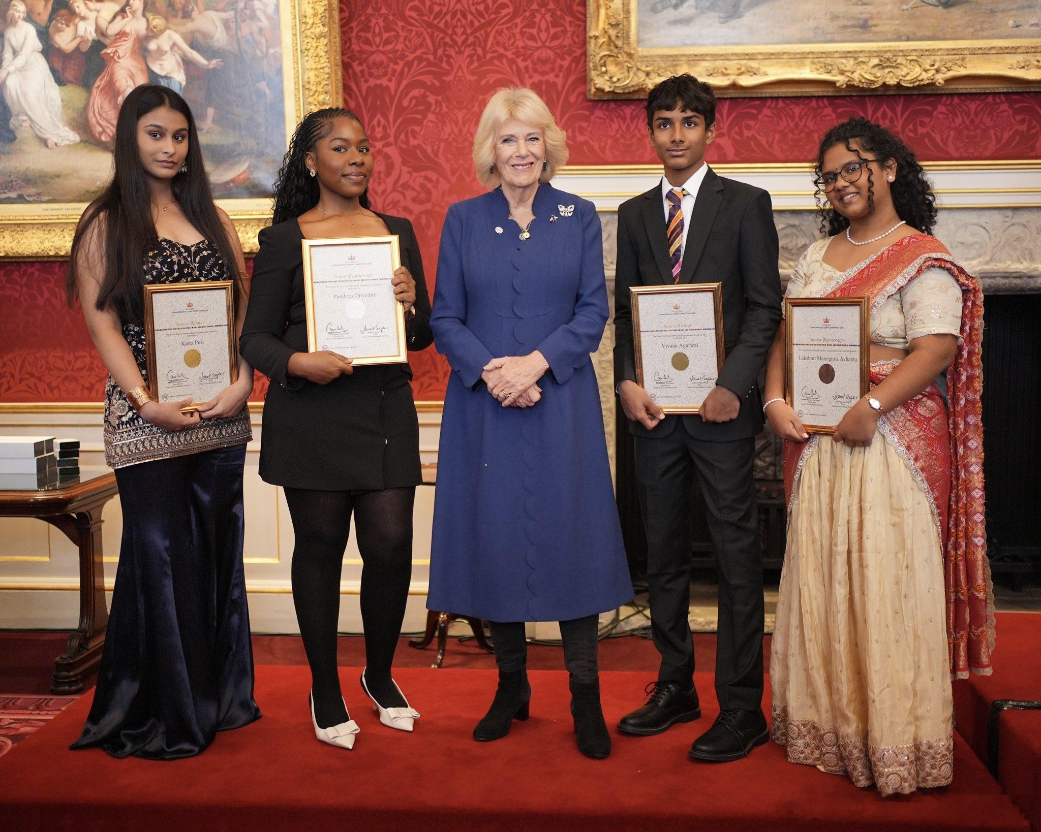 【news】祝贺 2025 年王后英联-邦作文比赛的获奖者！  ✍️  ✨ 今天