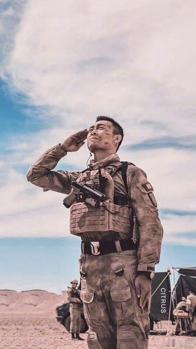 这是绝对的一级张译获得国家一级演员职称 ​​​