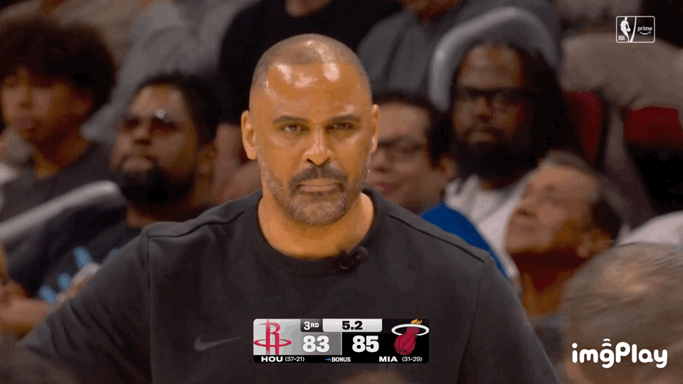 伊森太迷了，三节落后两分。火箭vs热火