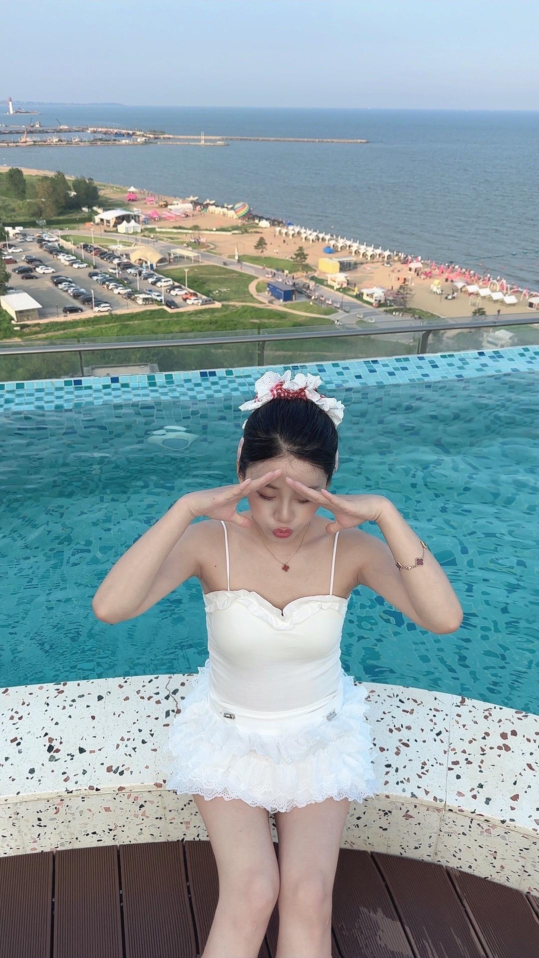 🤰孕晚期｜我要一直美到生、生之前总要去躺海边溜溜吧 有海的城市 好像...