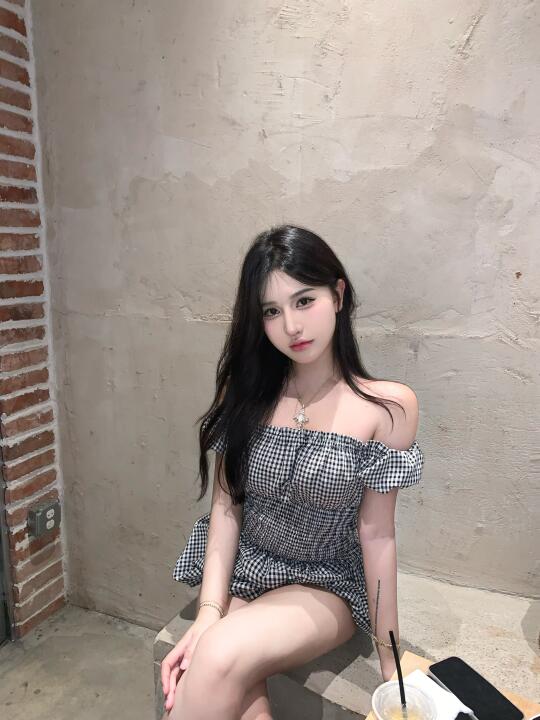 °˖◝🥡⑅✩· *🩶