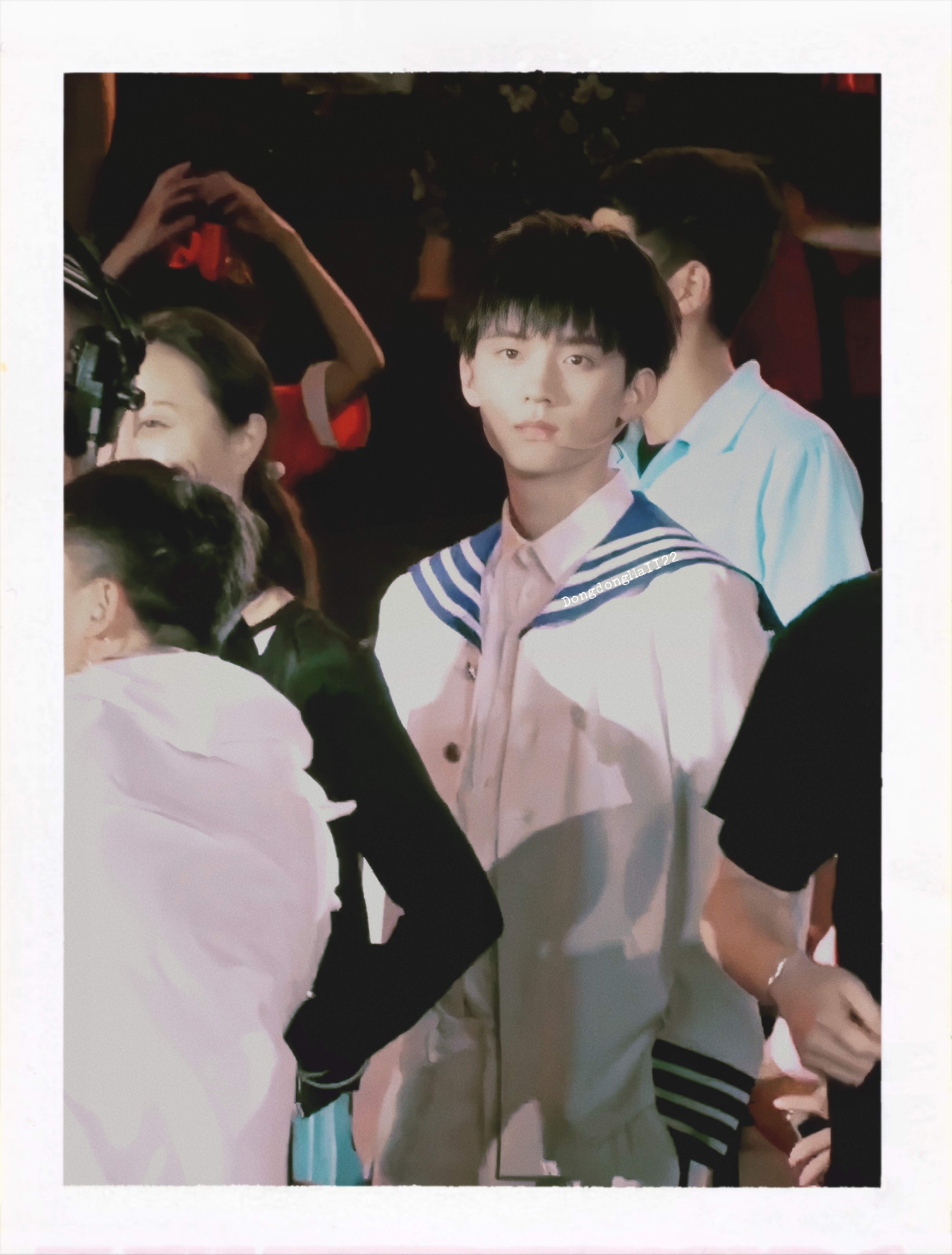 少年[可怜]周翊然 ​​​