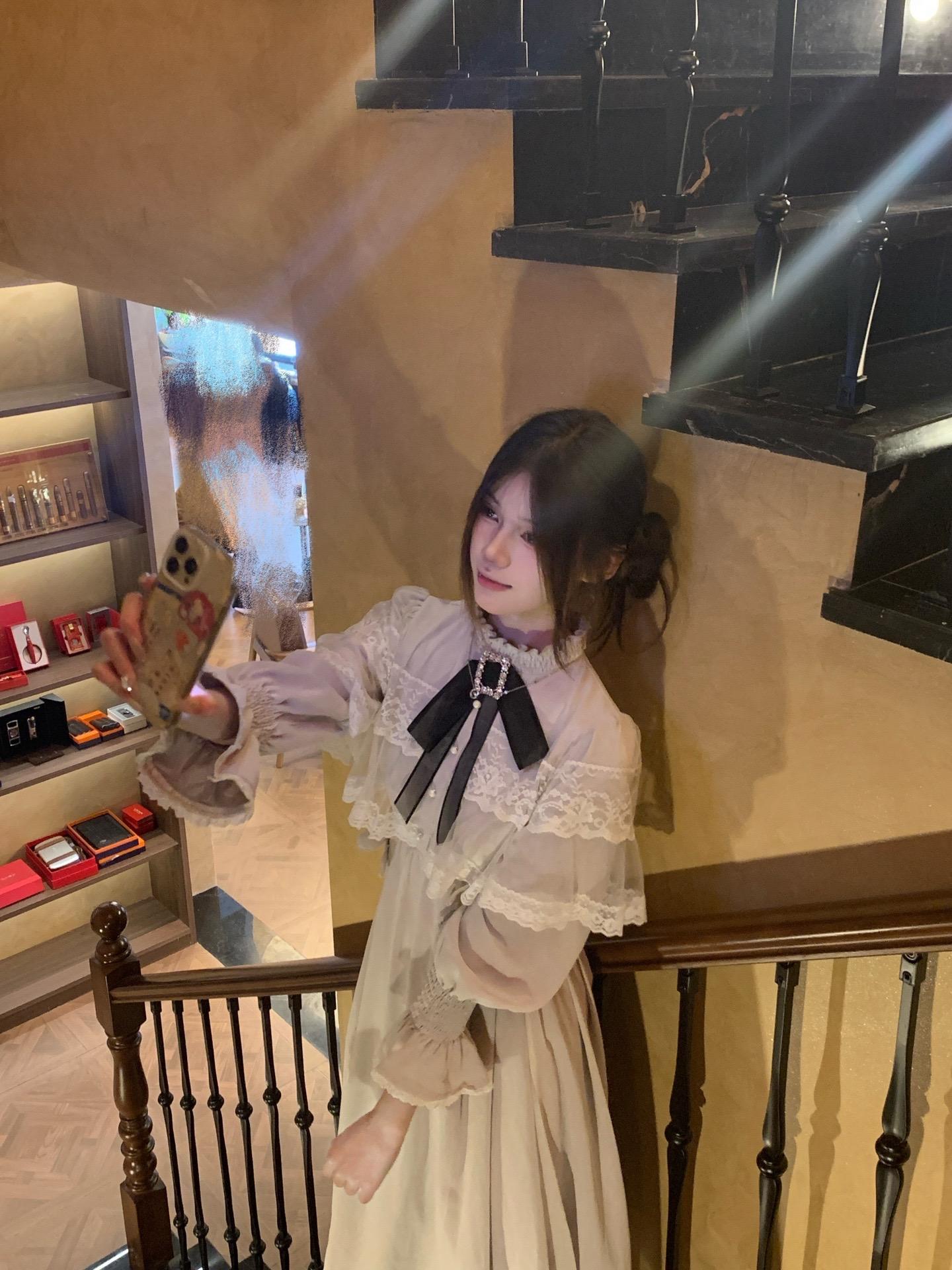 我不会因为你让我掉眼泪就离开，但你不能因为我不会离开就让我掉眼泪
