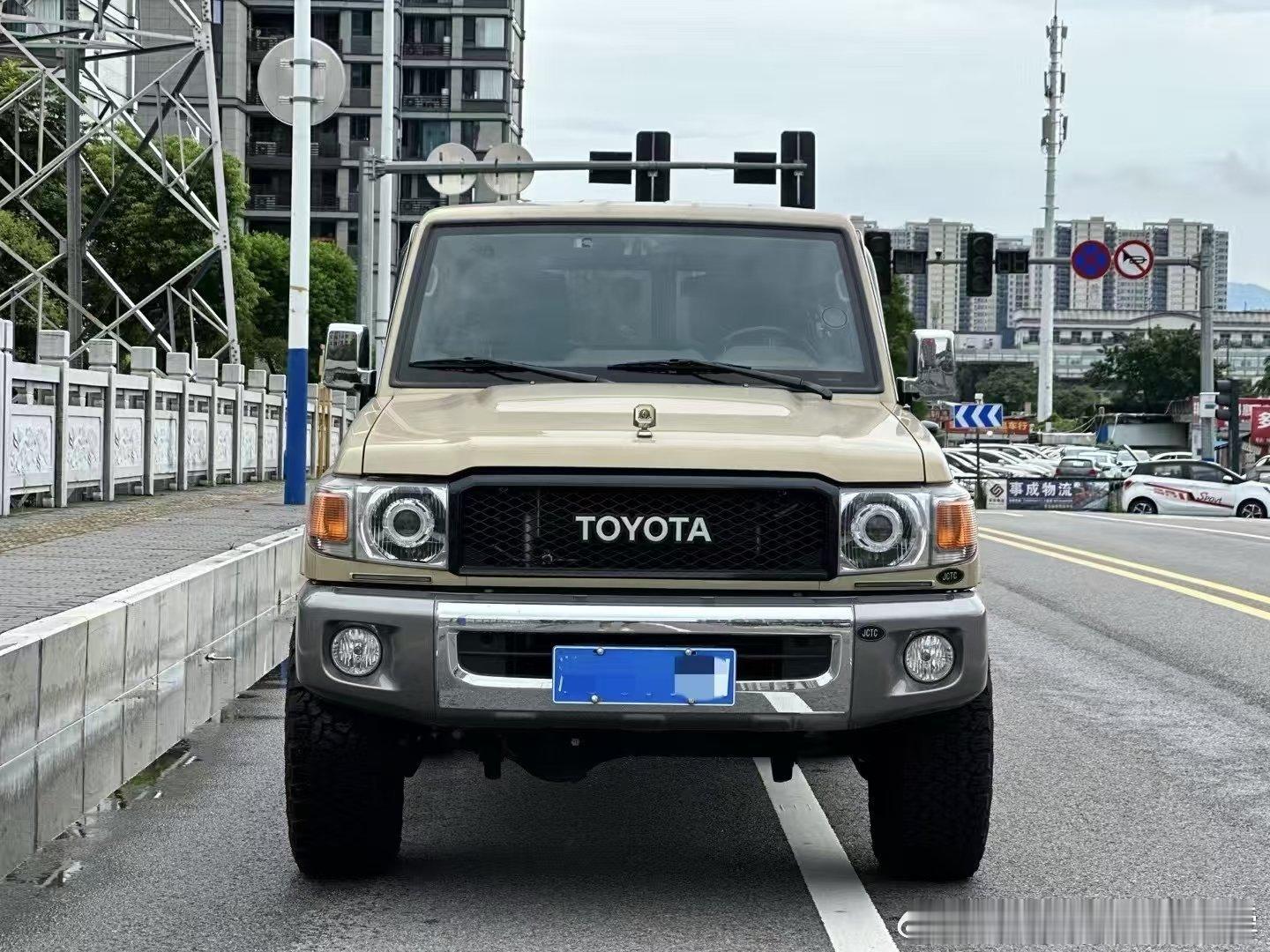 2024年丰田LC76 5000km 手动挡 实力玩家来个价格5x万 ​​​