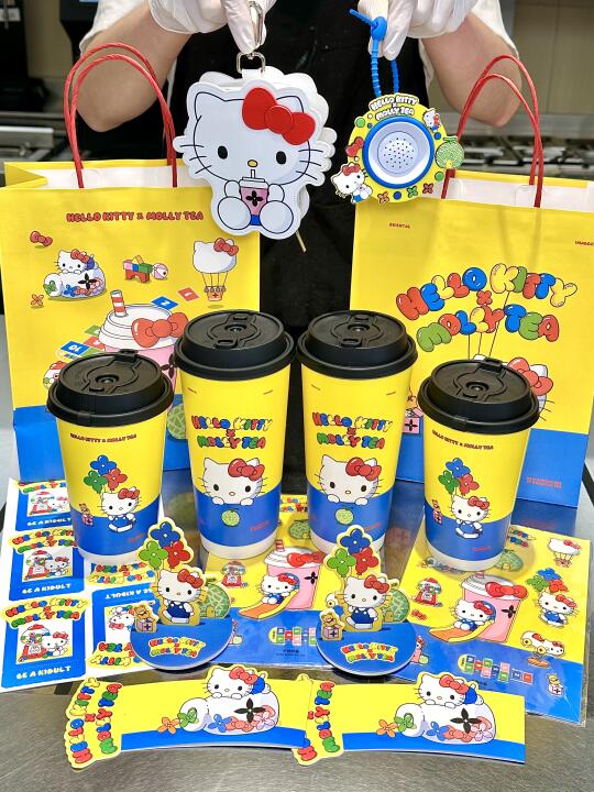 茉莉奶白✖HelloKitty，女明星喊你来吃瓜！！