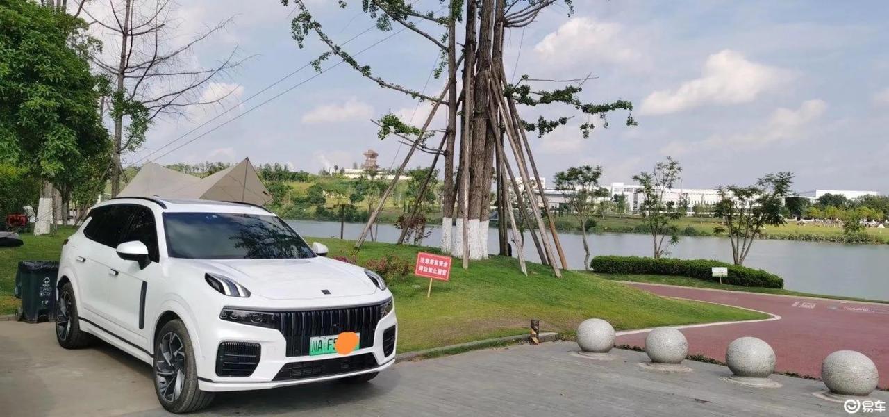 【车主：日常主要使用混动模式和动力模式。】
领克09 PHEV 2021款2.0