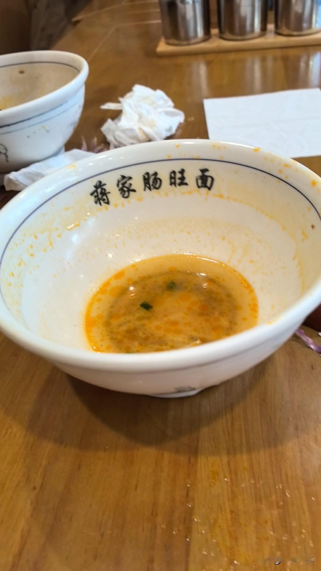 国家修史，地方撰志，个人编谱，二十四史尚在，按惯例，本朝为上朝编写一本史书，是常