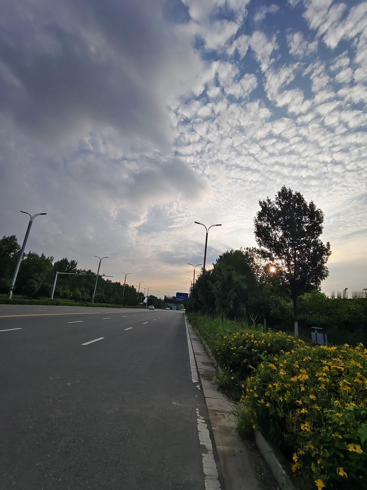 晒图笔记大赛下班路上的天空