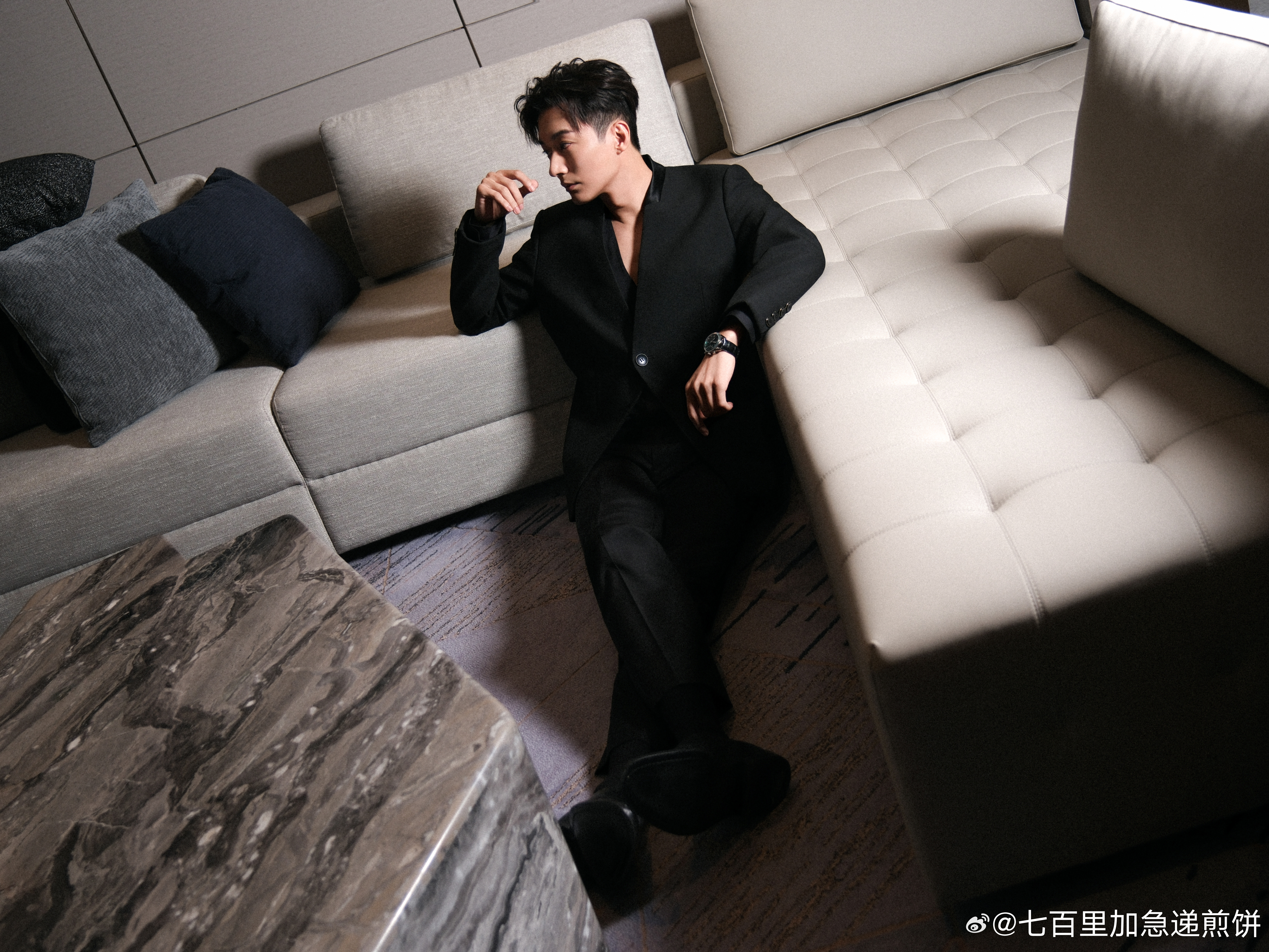 刘学义孟子义看起来差辈了 刘学义今日活动出发图🈶 今天是daddy主人级别的！