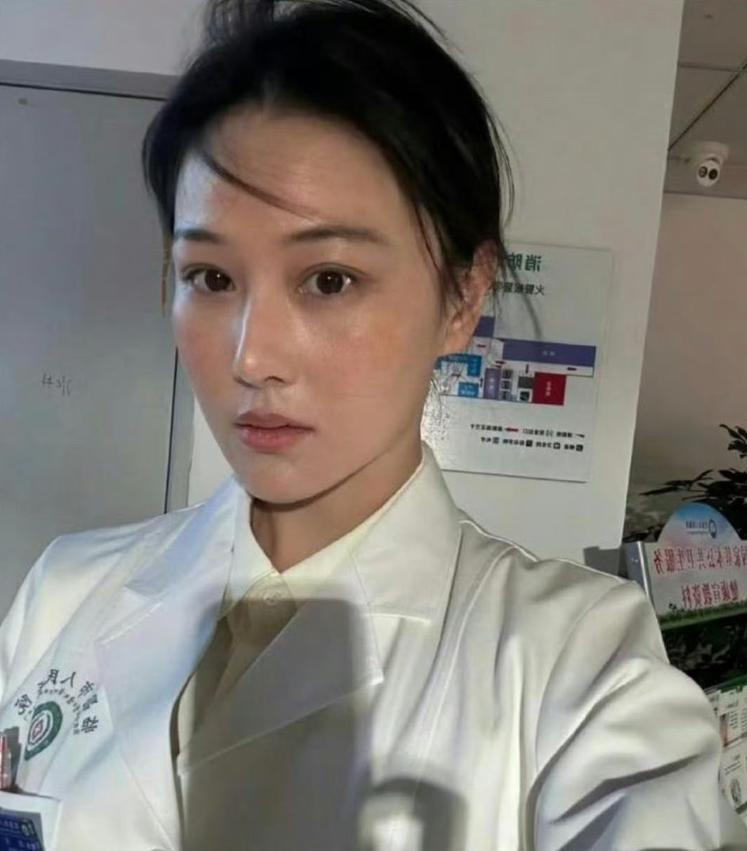 张馨予1987的她近40岁还是看不出来呀，感觉太能抗岁月的打了。