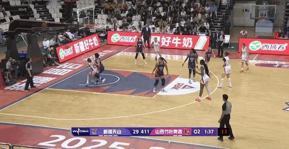 山西女篮客场411：29领先新疆女篮，虽然比分打错了，但是毫不影响山西女篮压制新