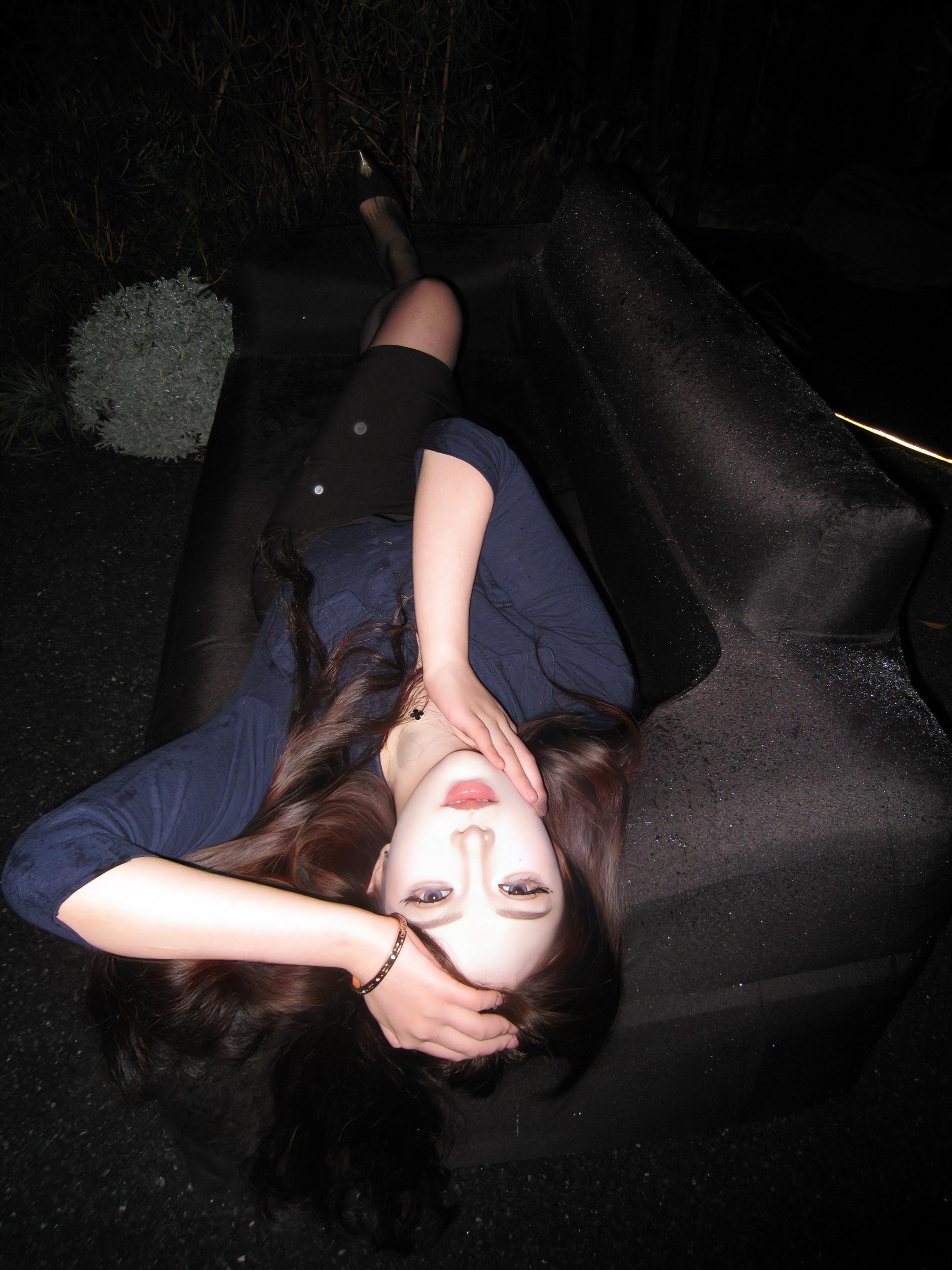 人生最不缺的是替代者  不喜欢我的话请往旁边让让  让喜欢我的到前面来