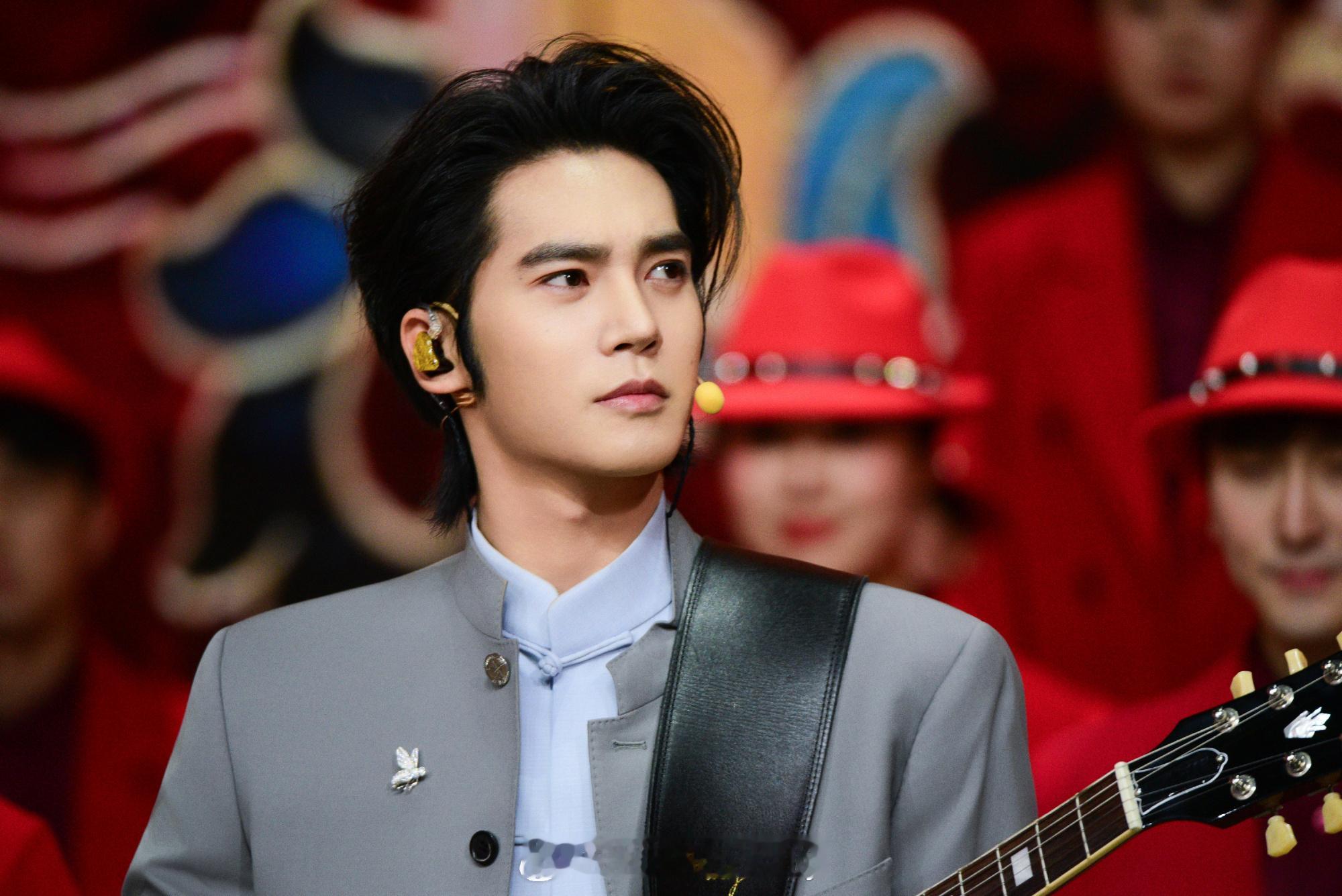 于适辽宁春晚造型出图