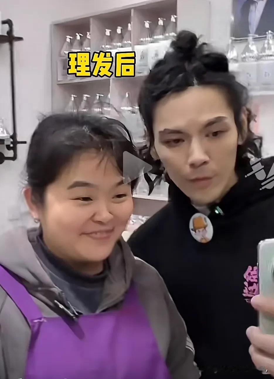 向佐找晓华tony后依然是向美丽[捂脸][捂脸][捂脸]