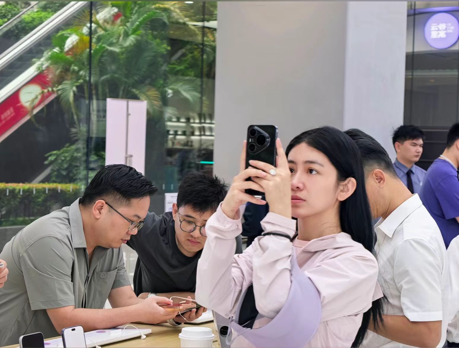 华为Pura90首销超长排队 4月29日首销（Pro/Pro Max），深圳、北