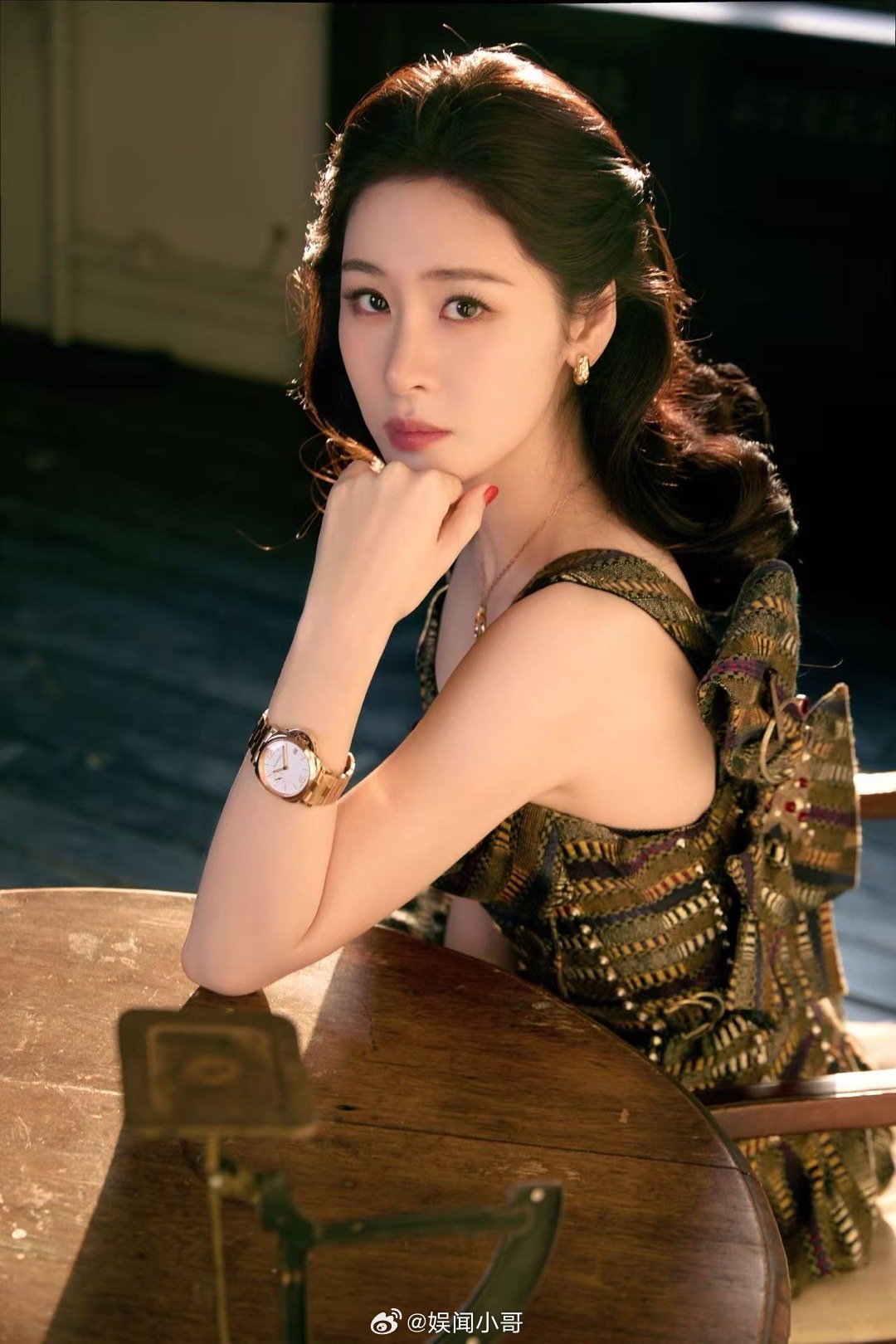 张碧晨袁娅维 这可是微博之夜 微博之夜现场直接被张碧晨和袁娅维甜到！她俩旁若无人