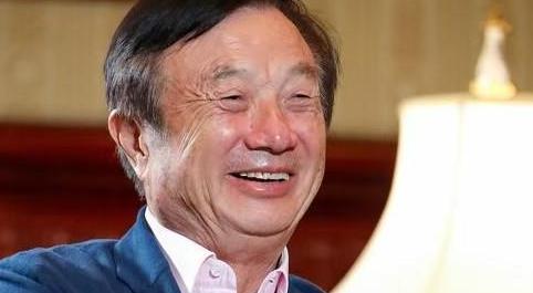 华为太强了！

当全世界还在3纳米、2纳米的赛道上卷生卷死，华为反手掏出了一枚“
