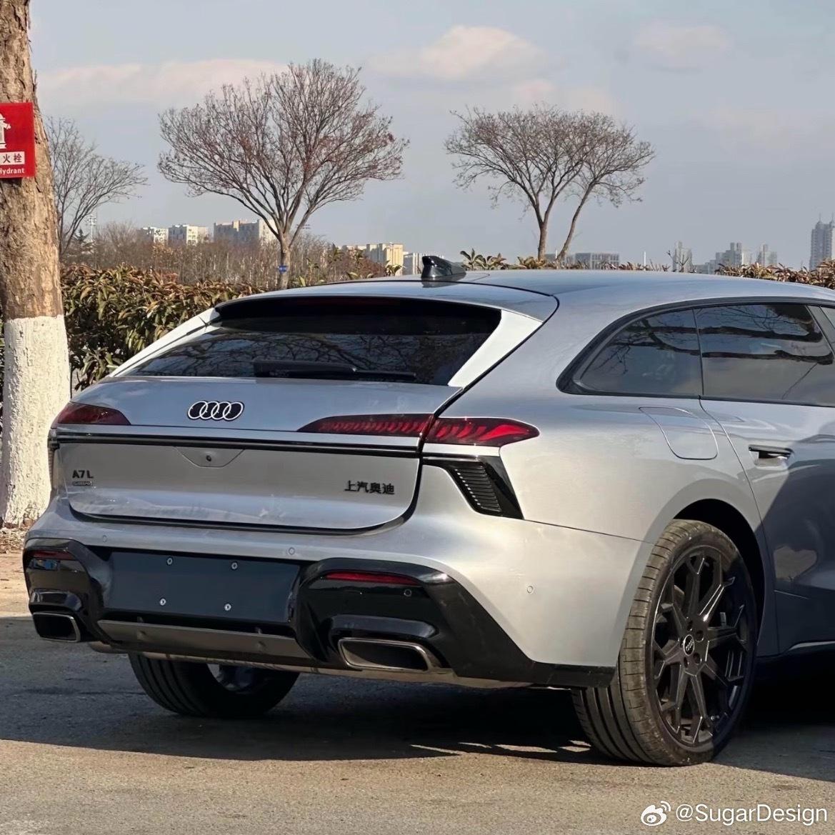 在试验场早就看到过这车了。