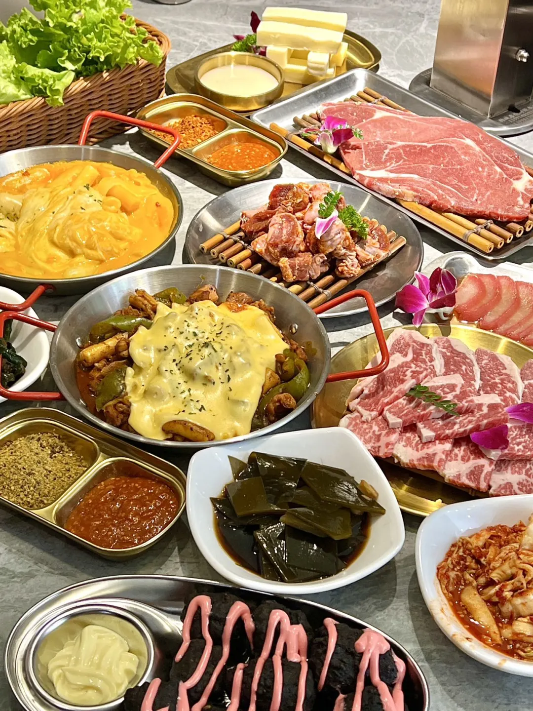 wok！黄岛zui好吃的炭火烤肉终于出现了……