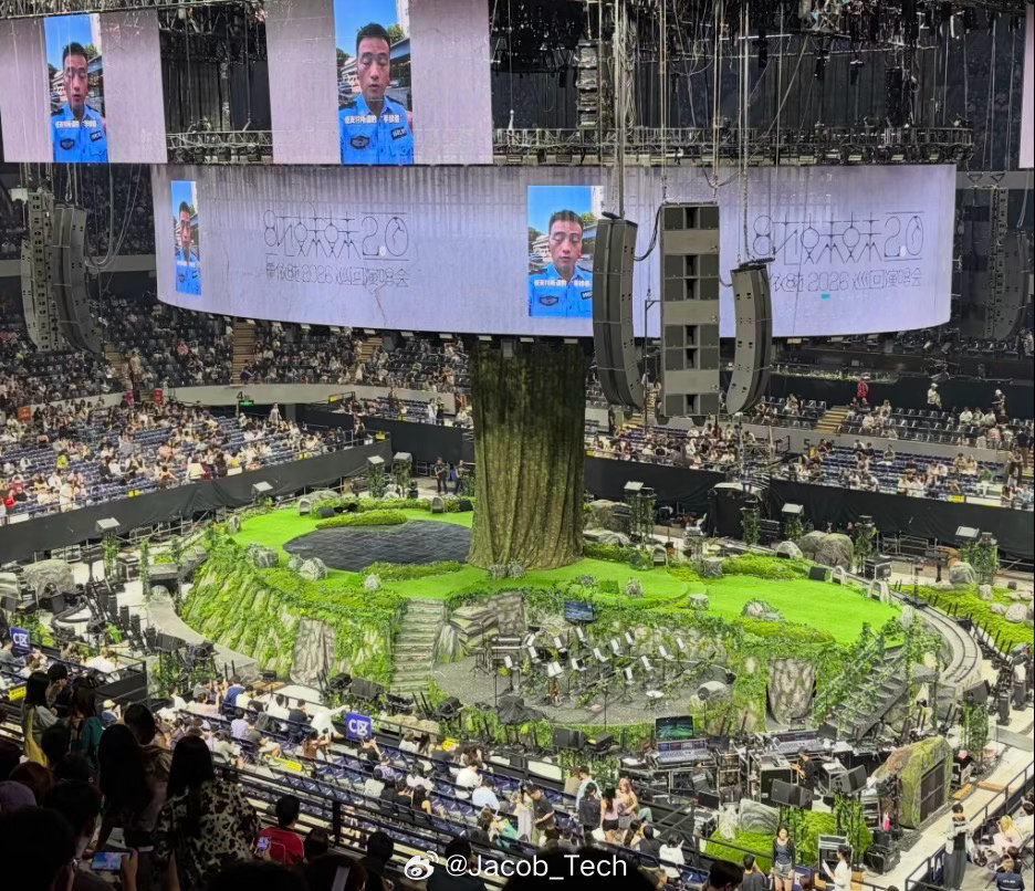 单依纯演唱会好想谈恋爱老实说…昨晚在朋友圈看到物美是真的没话说可是怎么有些歌想做