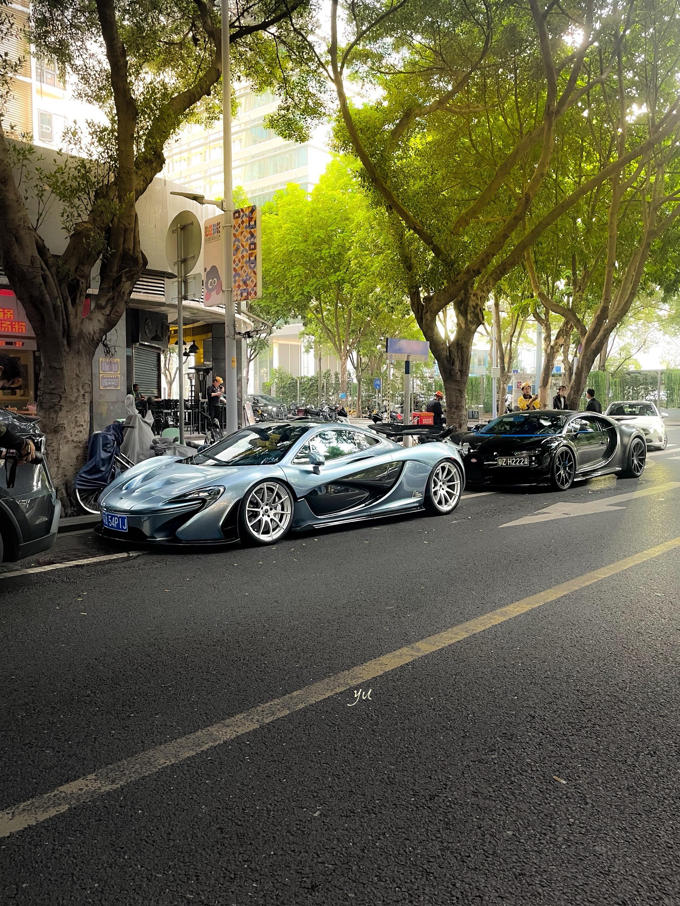 羊城街头的 笑脸杀手 📍这个造型设计再战十年都没问题