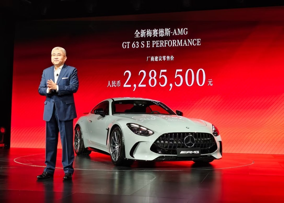 抛开价格不谈，AMG GT63 S E Performance确实漂亮。 