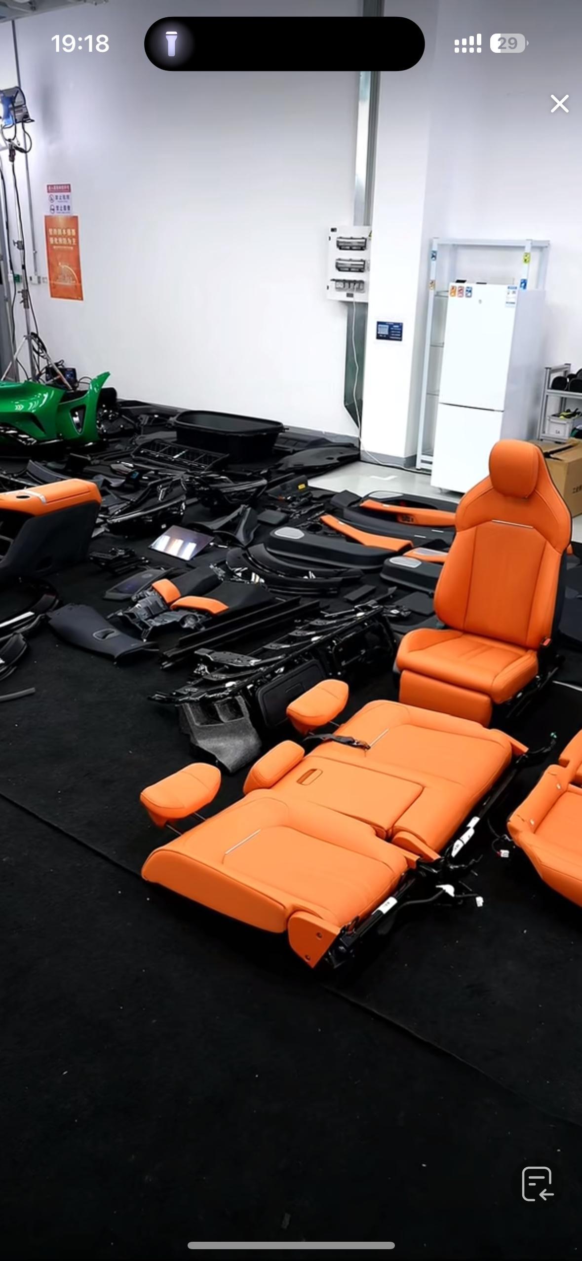 雷军回应直播拆车目的关键的是直播就说了，自己拆一台，也欢迎各个机构、媒体去拆，希