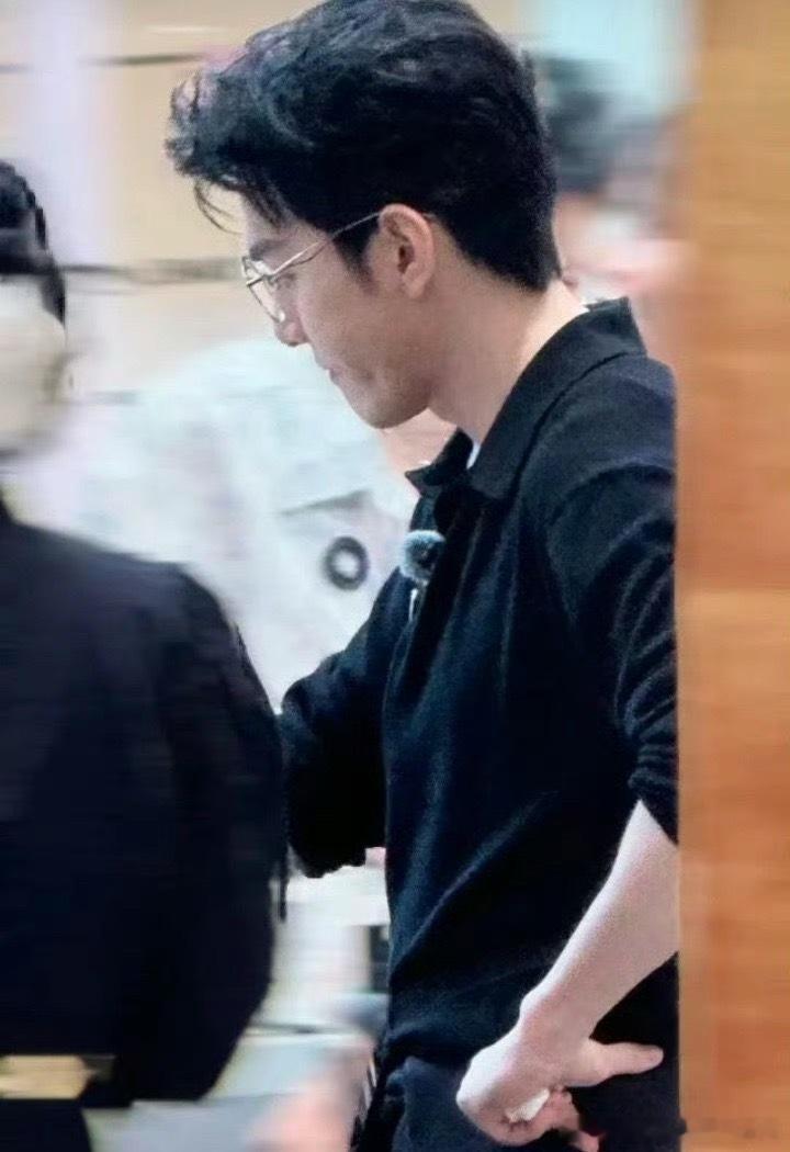尚雯婕×李佳琦合伙搞事业，主打一个提前退休的快乐剧本✨尚雯婕李佳琦准备提前退休 