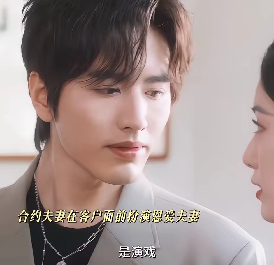 罗正直播说徐艺洋给他介绍了很多剧本资源，有古装，现代，民国多种题材，让他看有没有