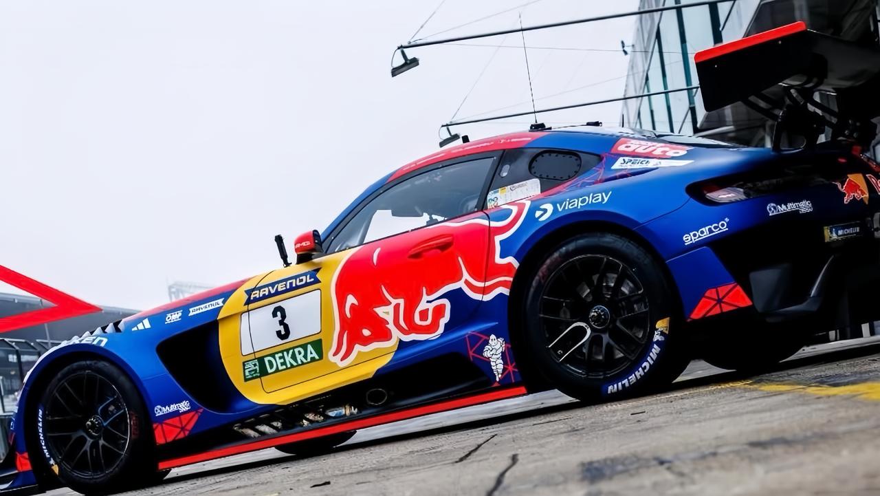 纽博格林24小时耐力赛资格赛，我觉得这周末的看点不只是一台车，是“九大GT3品牌