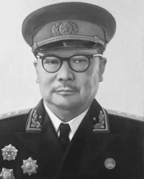 [微风]1955年，毛主席看到拟定的开国上将名单后大怒，批评道：“为什么没有他的