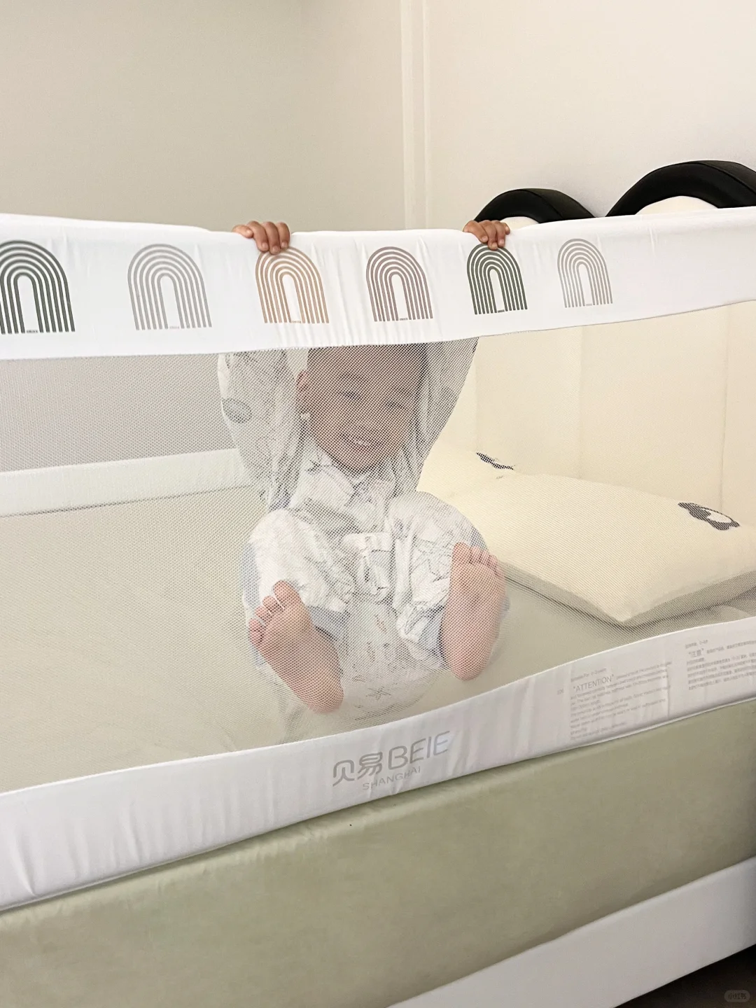 不开玩笑，最近的安全感是床围栏给的！