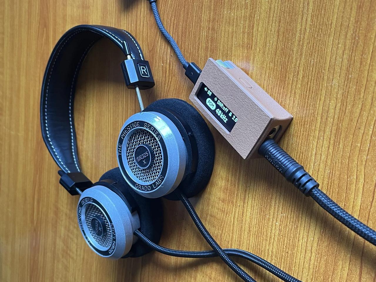有一类HiFi音频器材，未必素质有多高，但是把玩起来、听起来非常有趣——我称之为