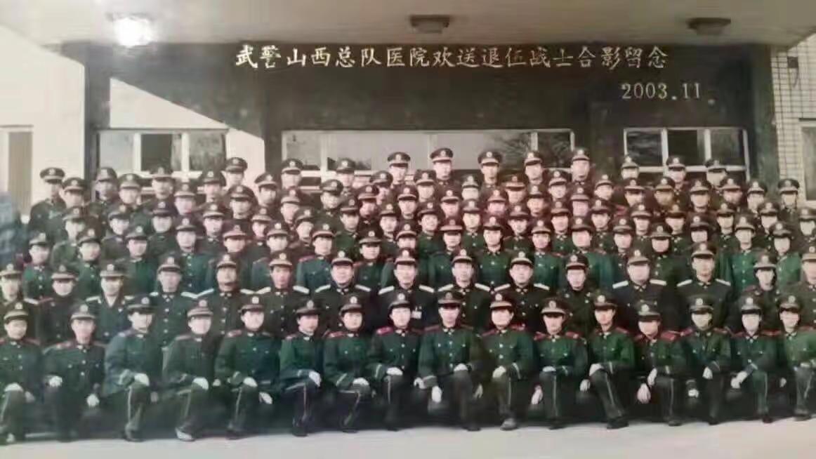 回不去的曾经，留不住的过往！致所有当过兵的战友 回忆 军迷发烧友 老照片里的旧时