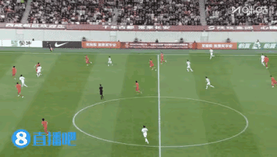 唉，复制上一轮的场景，又是对手朝鲜队一脚长传就把整条防线打穿，u23的防守体系有