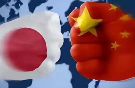 八十七万中国人旅居日本，构成了当地最大的外籍社群。但最近一位从东京回来的朋友，却