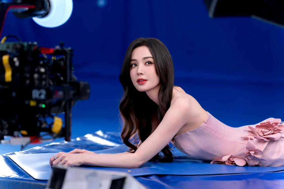 我的今日状态：💰期待暴富
我这里的天气：☀️晴天