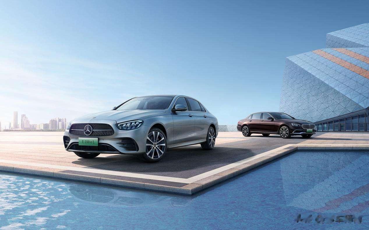  在六月中大型轿车批发销量排行榜当中，只有4款车型的销量突破1万辆门槛，分别是汉