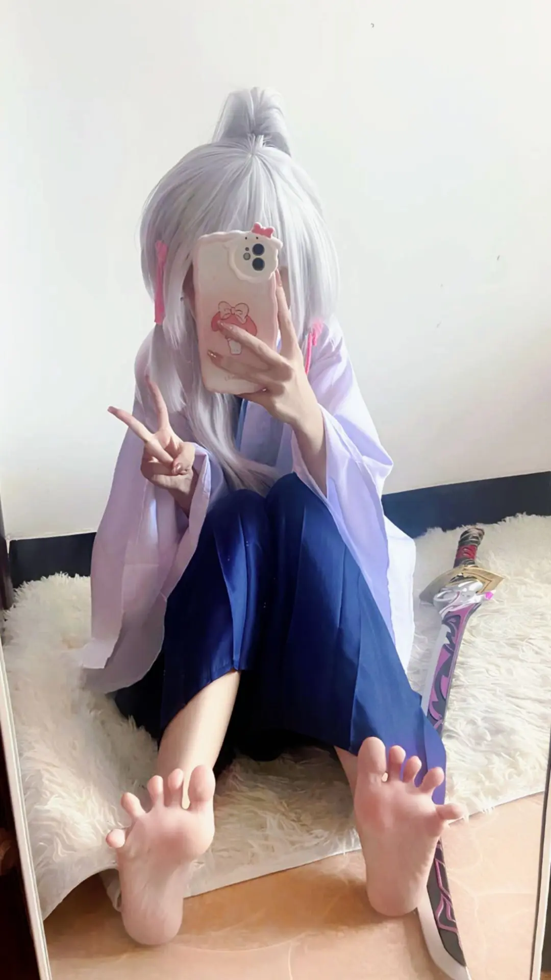 原神。三选一哦 神里绫华 纳西妲cos