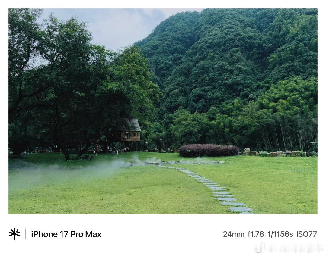 来到了心旷神怡的营地开上了越野小摩托 宣城·繁星·夏梨花园(皖南川藏线泾县月亮湾
