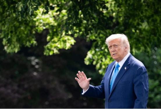 美国科技封锁起了反效果：特朗普还想卖芯片，发现中国不买了

关于是否对华出售H2