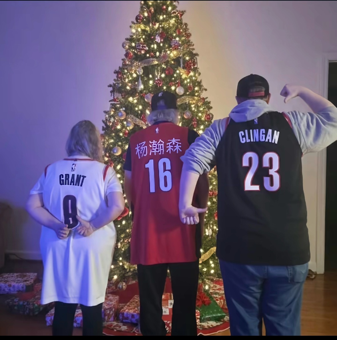 我们有最好的球迷，感谢有你们