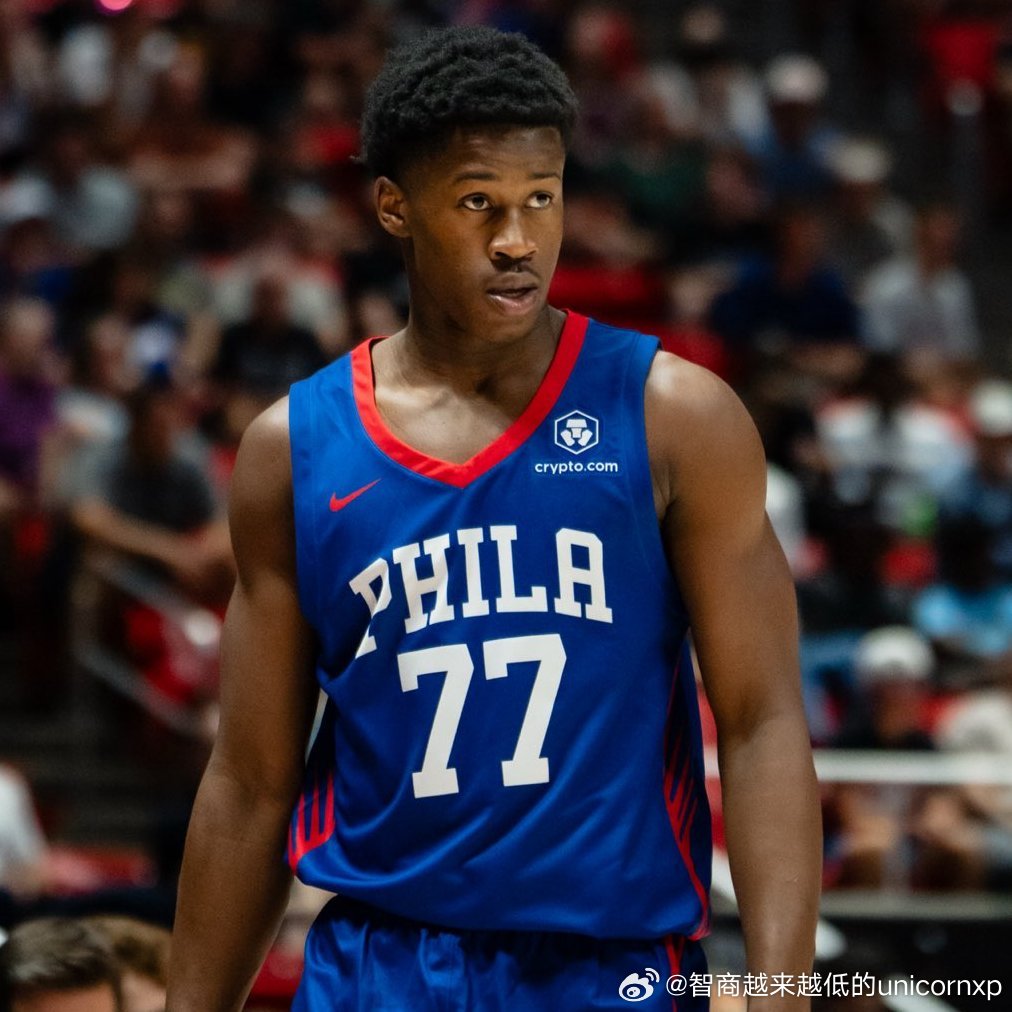 VJ Edgecombe夏季联赛首秀28分10板4助[并不简单]2025nba选