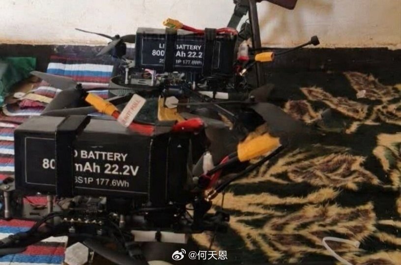 爆炸性新闻：伊朗已为驻扎在卡尔格岛上的士兵配备了FPV无人机。该无人机在俄罗斯-