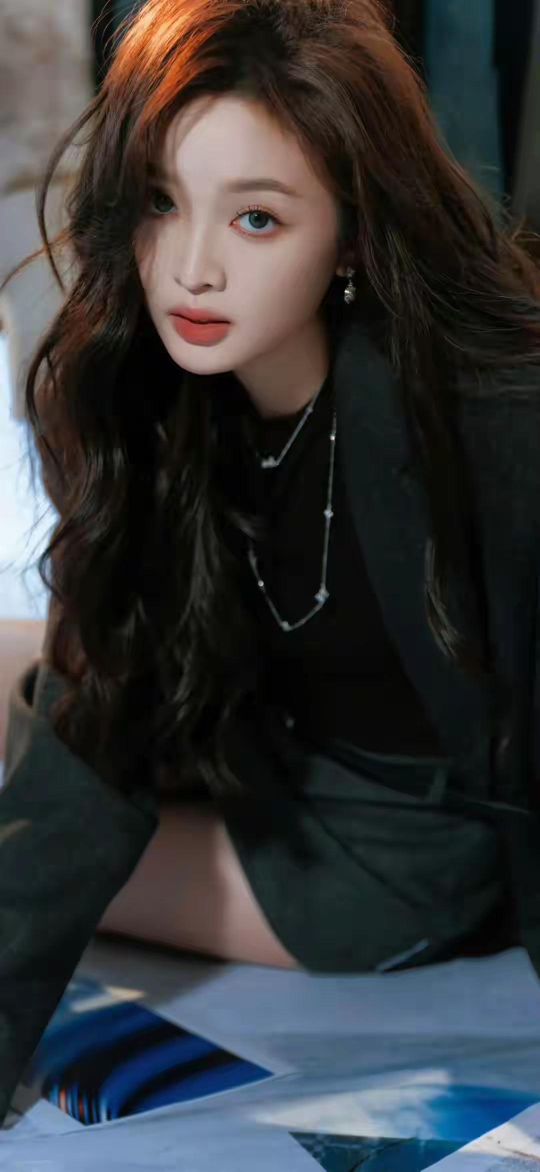 吴宣仪猛士x华为乾崑共创智能越野新篇