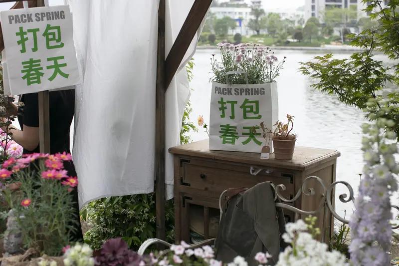 清明假日消费新亮点可不少。文旅融合把“春日经济”给引爆了。今年清明，全国旅游出游