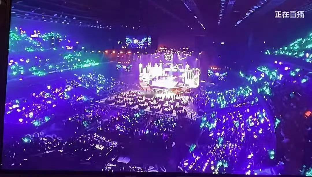 邓为确认出席12月6日的澳门尖叫之夜！！！请给他最好的排面，期待邓为的精彩行程！