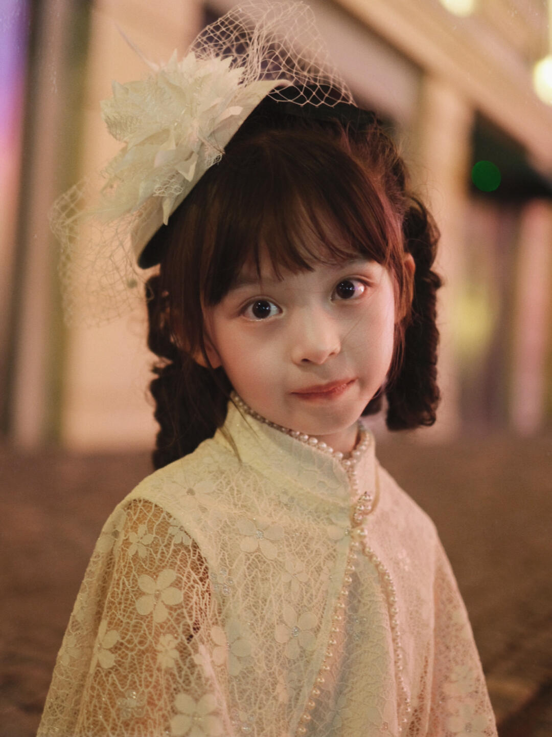 听说隔壁的大小姐留洋回来了