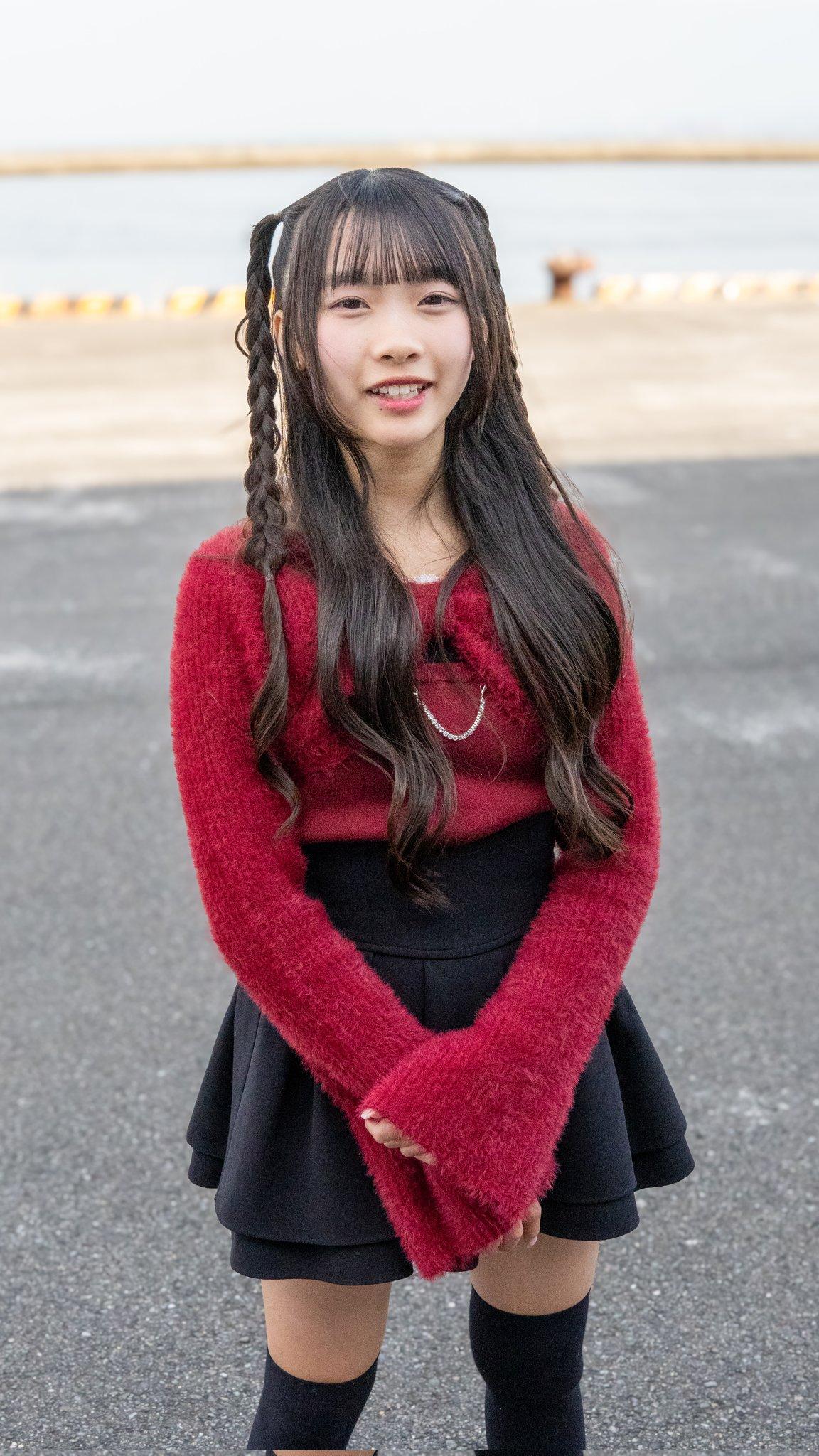 红袖添香夜，笑语盈盈处。