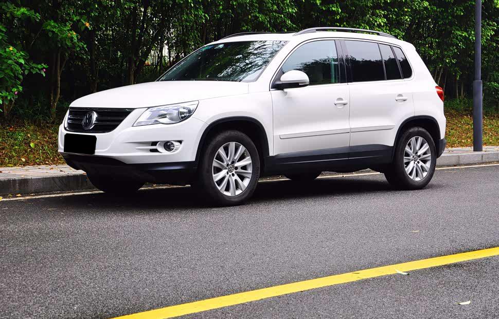 进口大众Tiguan 2.0TSI舒适版养护实录：电瓶更换+发动机渗油排查整修
